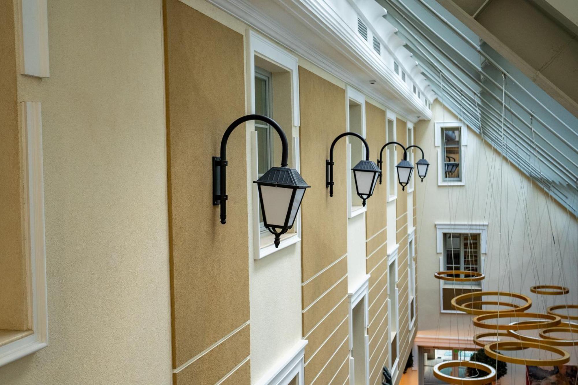 Atlas Hotel Тимишоара Экстерьер фото