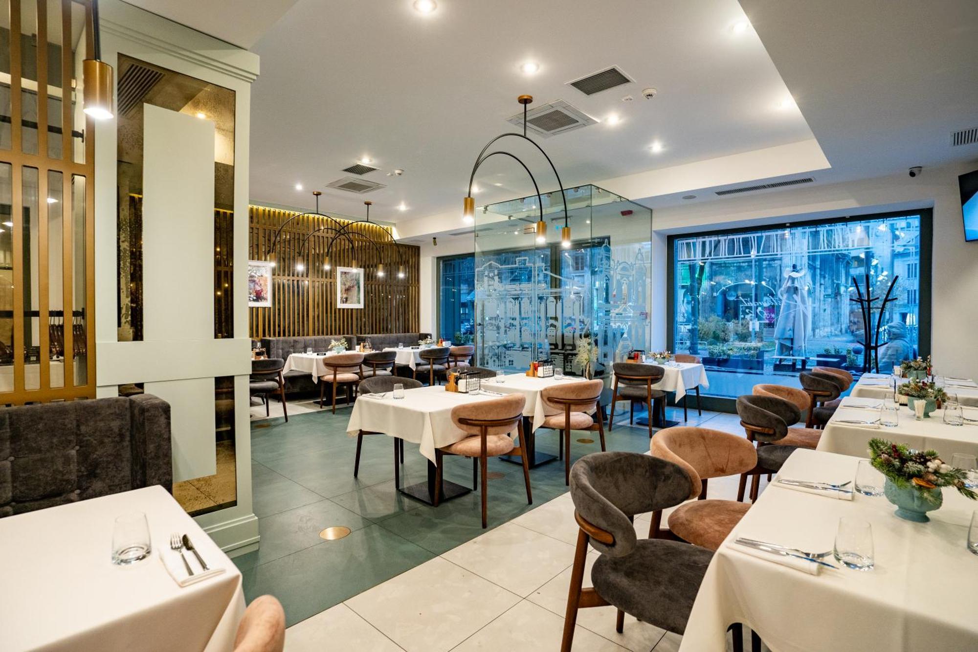 Atlas Hotel Тимишоара Экстерьер фото