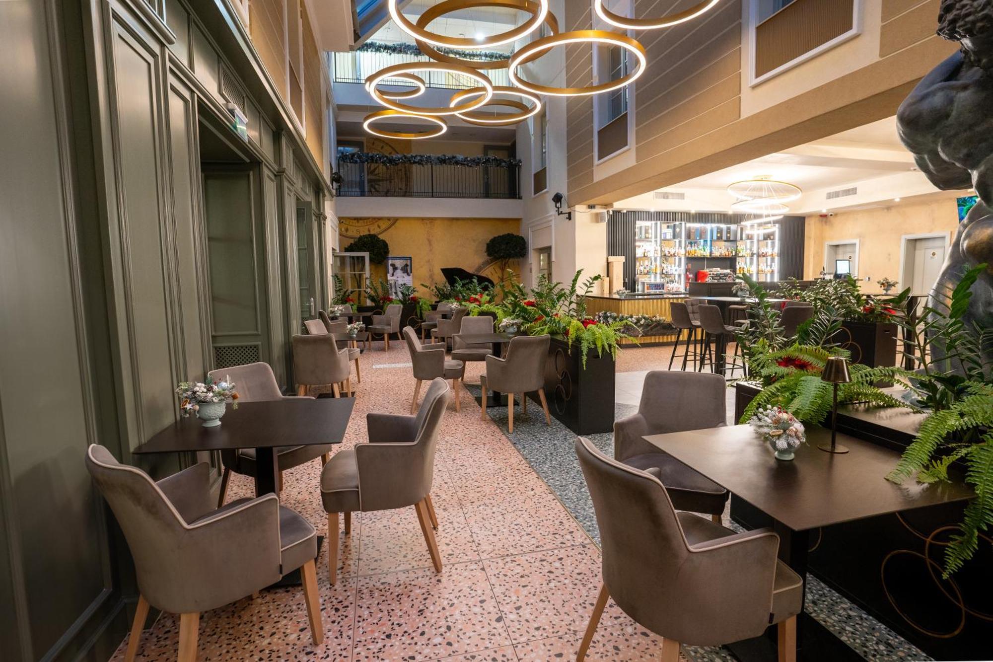 Atlas Hotel Тимишоара Экстерьер фото