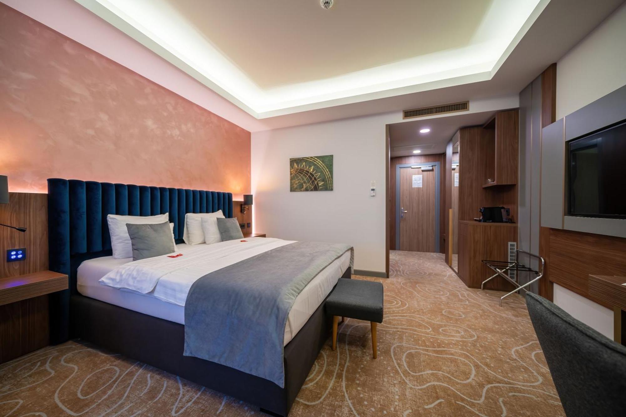 Atlas Hotel Тимишоара Экстерьер фото